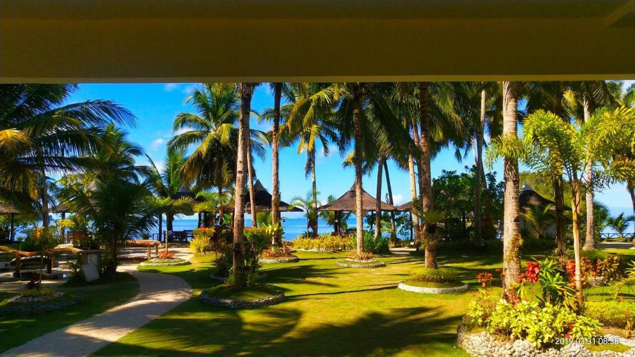Caluwayan Palm Island Resort & Restaurant Экстерьер фото